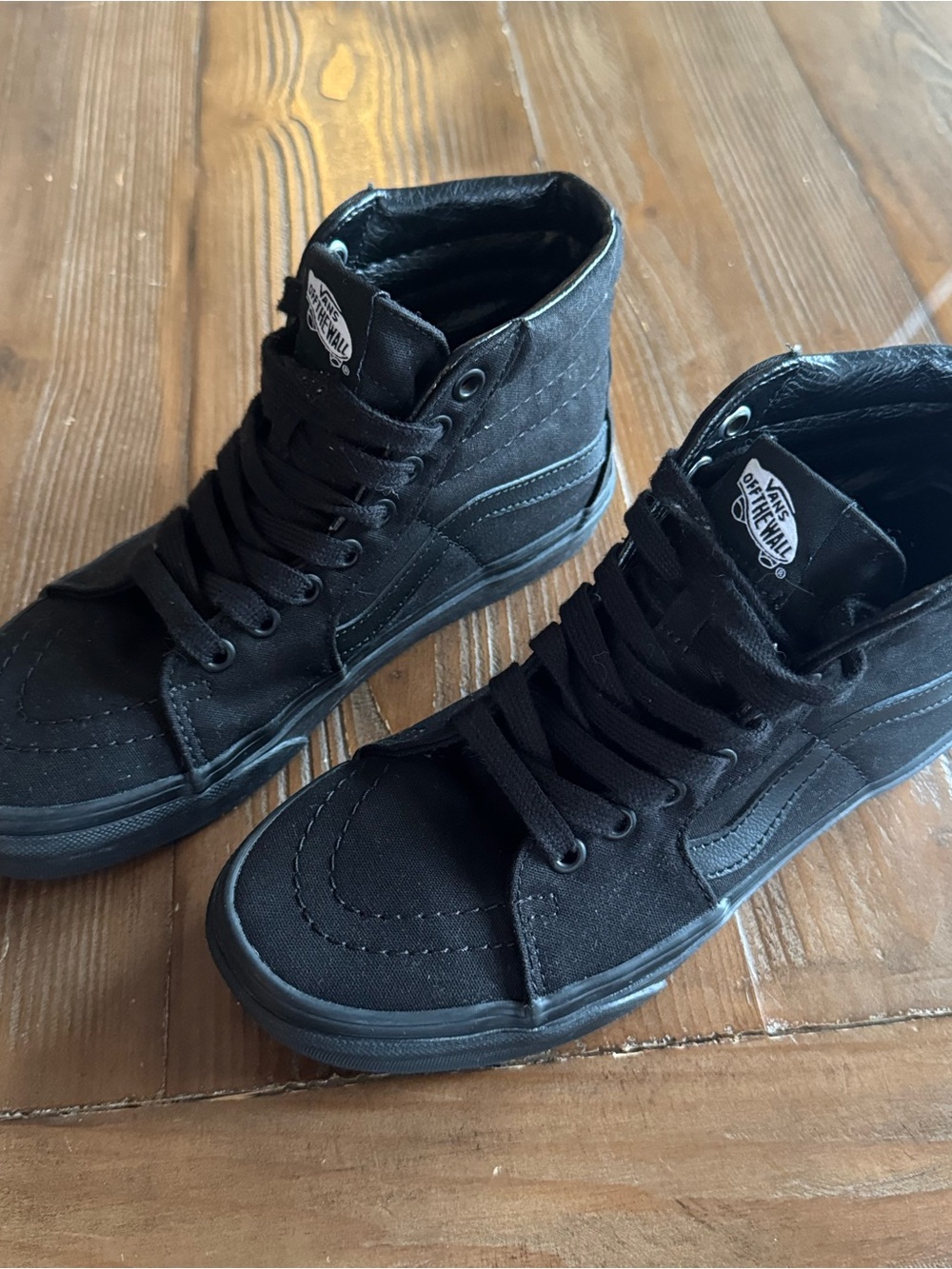 Vans Sk8-Hi Classic High-Top Sneakers in Black Men 5 Women 6 1/2